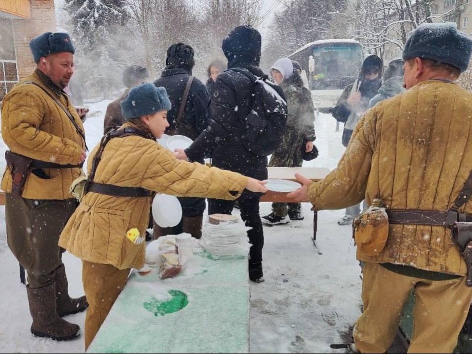 Жители Лобни приобщились к истории города, сходив в Мемориальный поход