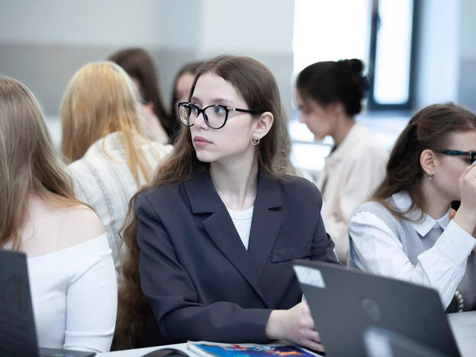 Котельники присоединяются к языковому марафону знаний