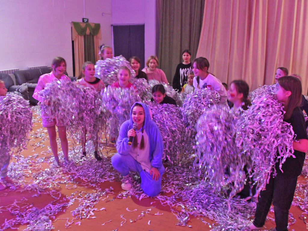 Новым танцам научились школьники Зарайска на пижамной вечеринке