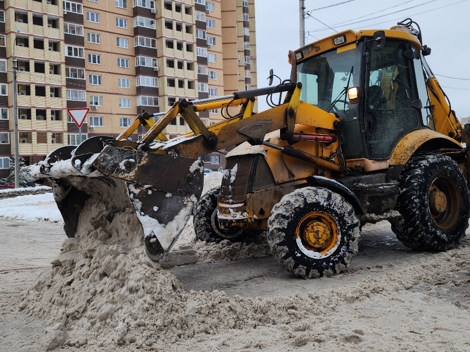 Более 50 дворов Рузского округа очистят от снега и наледи за неделю