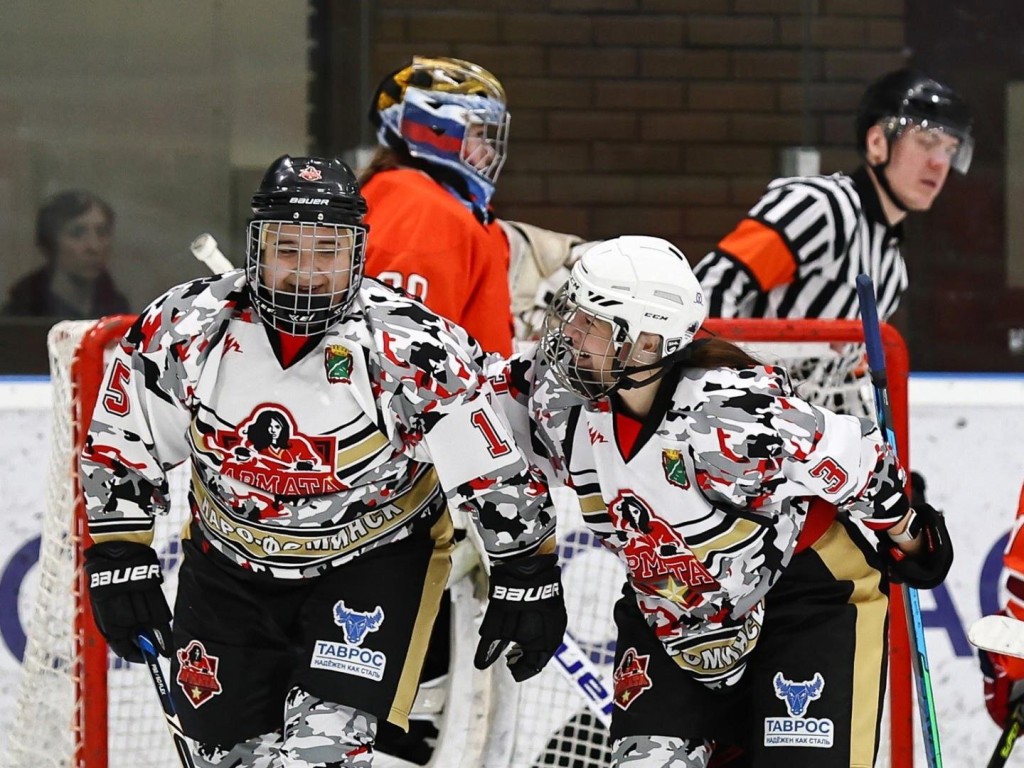 Женская хоккейная команда «Армата» Наро-Фоминского г.о. заняла 2 место в Ночной Лиге