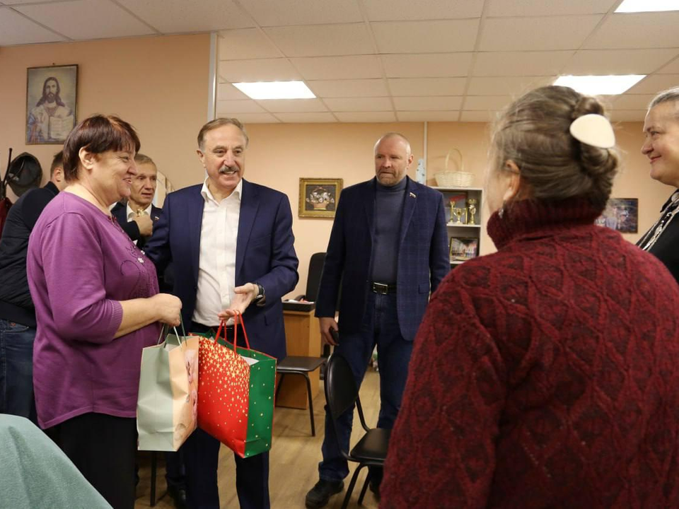 Новый холодильник обещали подарить люберецкому обществу инвалидов в ближайшее время