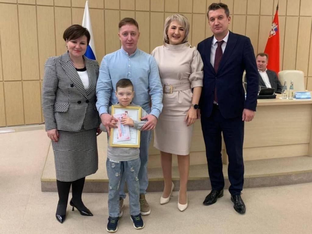 Первоклассник из Запрудни стал победителем областного конкурса рисунков ЖКХ
