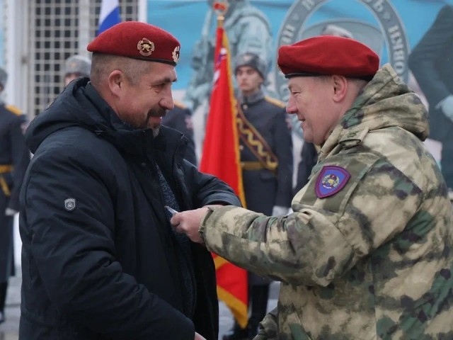 Краповые береты «Витязя» отметили день рождения в Балашихе