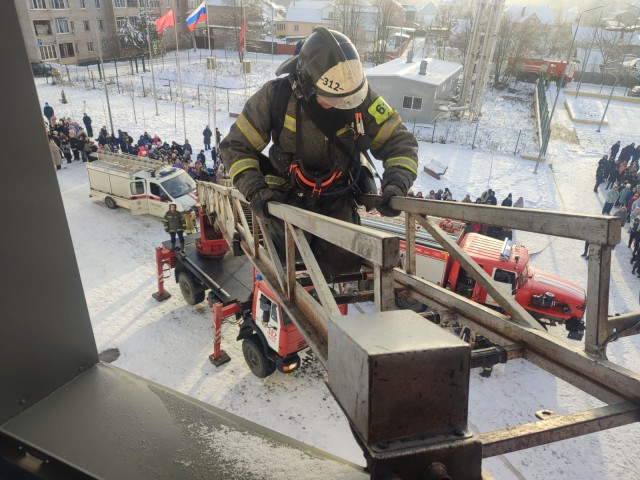 В Тучково прошли учения пожарно-спасательных частей