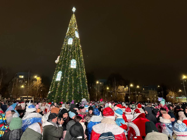 Этой зимой жителей Ленинского округа ждут более 600 зрелищных мероприятий