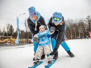 Масштабная лыжная гонка с участием звезд спорта прошла в Одинцове