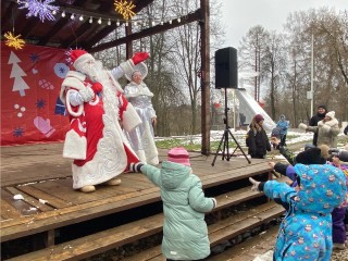 Дед Мороз и Снегурочка поздравят жителей Одинцова с наступающими праздниками