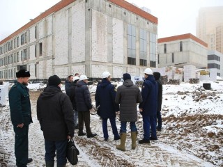 Долгопрудненская прокуратура контролирует сроки строительства школы в микрорайоне Центральный