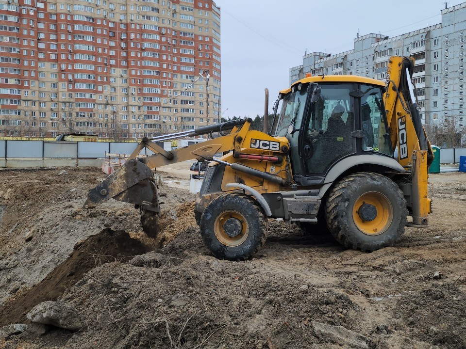 «Туннель в Нарнию» зарыли на 1-й Овражной улице в Клину