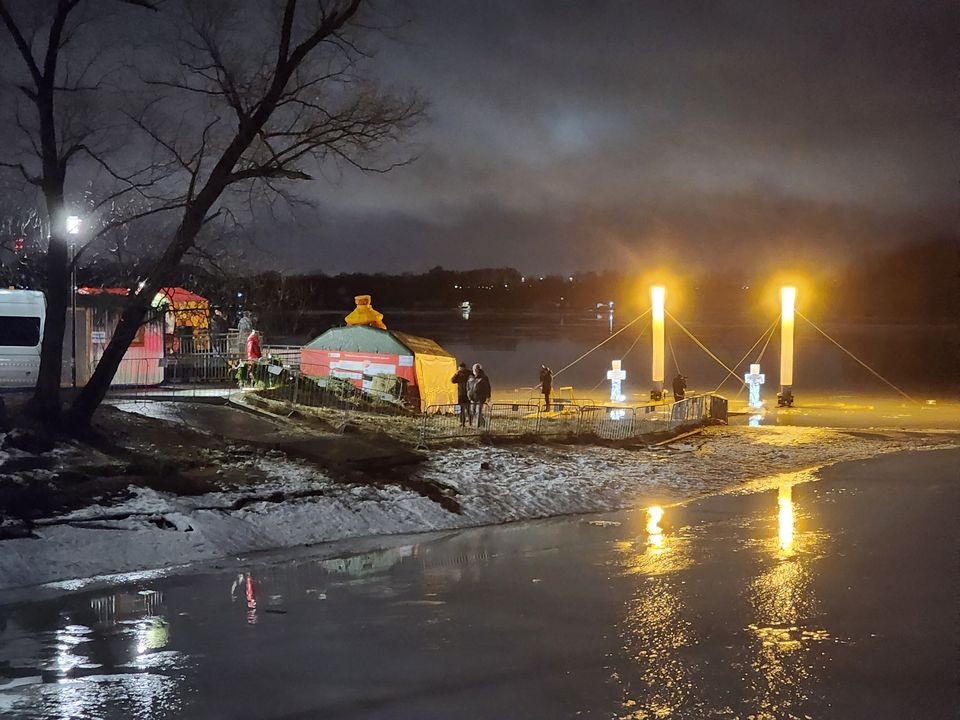 В Подмосковье начались крещенские купания