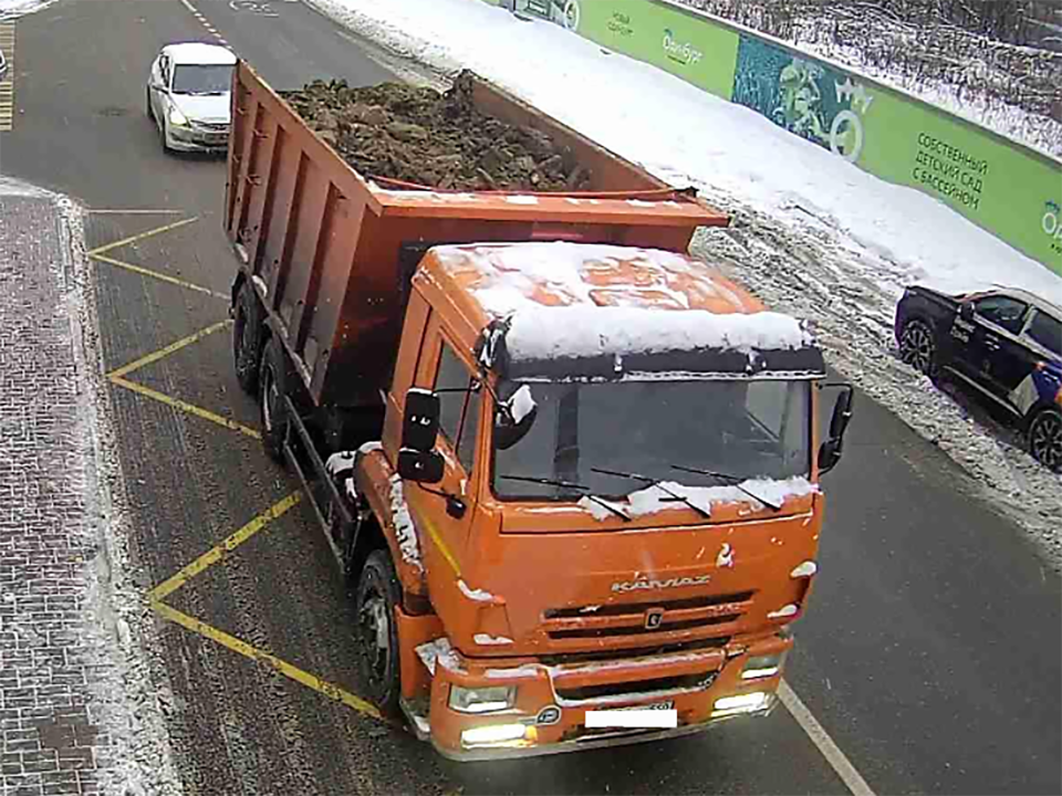 Число случаев незаконной перевозки строительного мусора в Одинцове сократилось вдвое