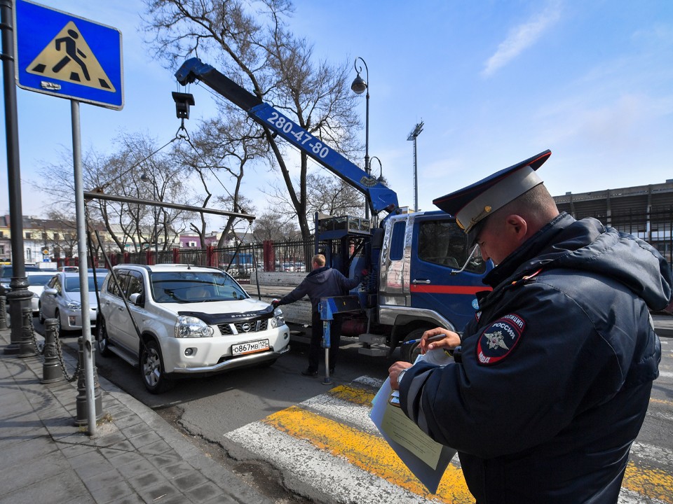 В Подмосковье эвакуировали 3,7 тыс. автомобилей за неделю