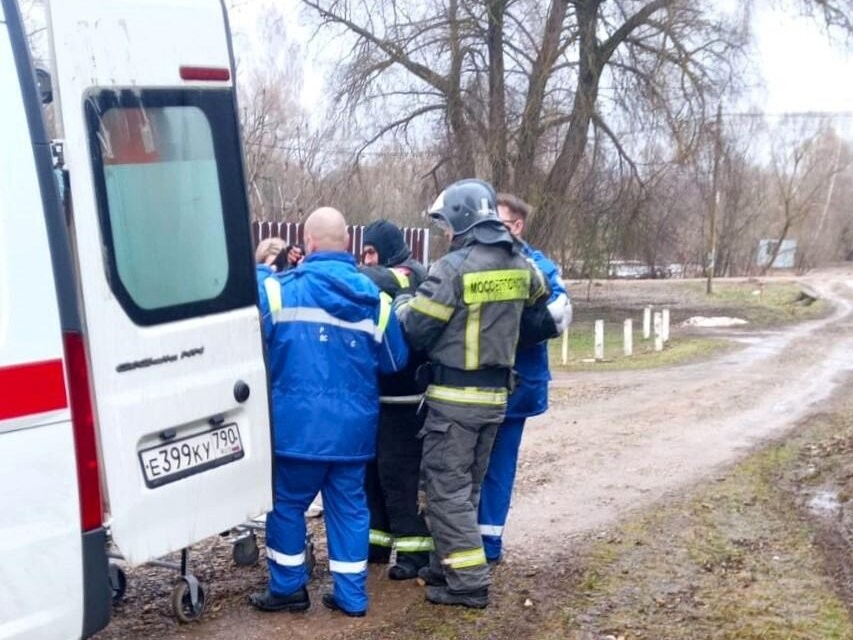 В Наро-Фоминске неравнодушные соседи спасли женщину с инсультом