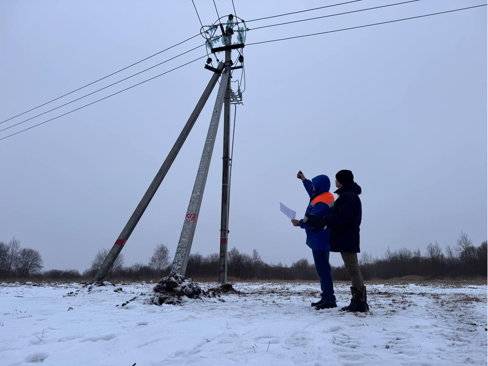 Подачу электричества в два СНТ Серебряно-Прудского округа сделали бесперебойной