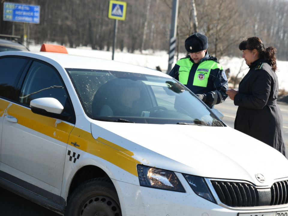 Госавтоинспекция Можайска проверит автобусы и такси в округе