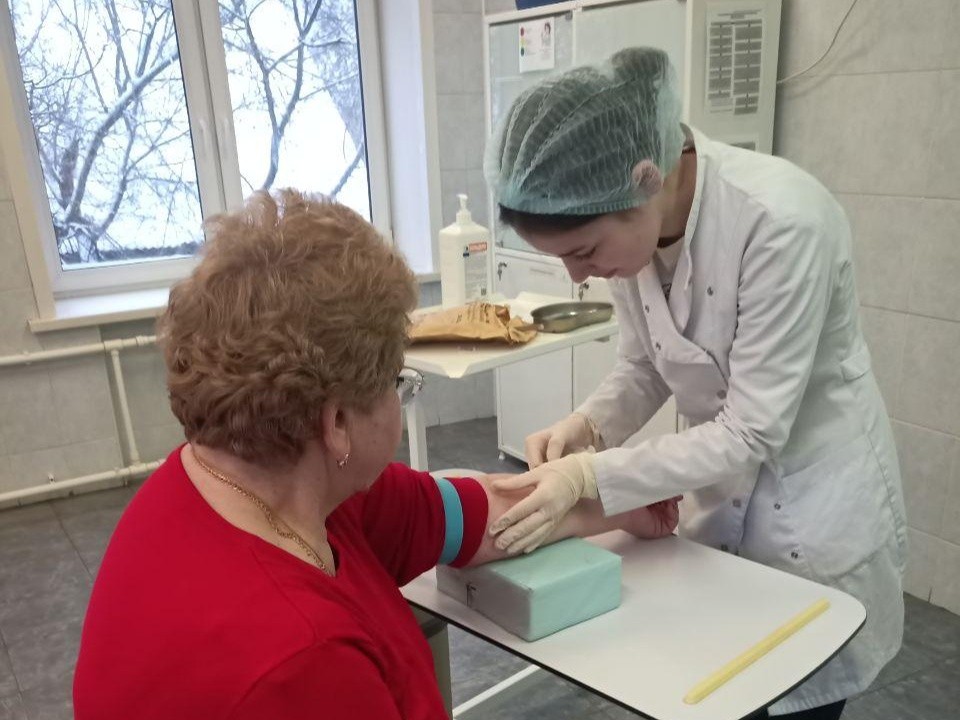Жителей Клина пригласили на бесплатную диспансеризацию в двух поликлиниках