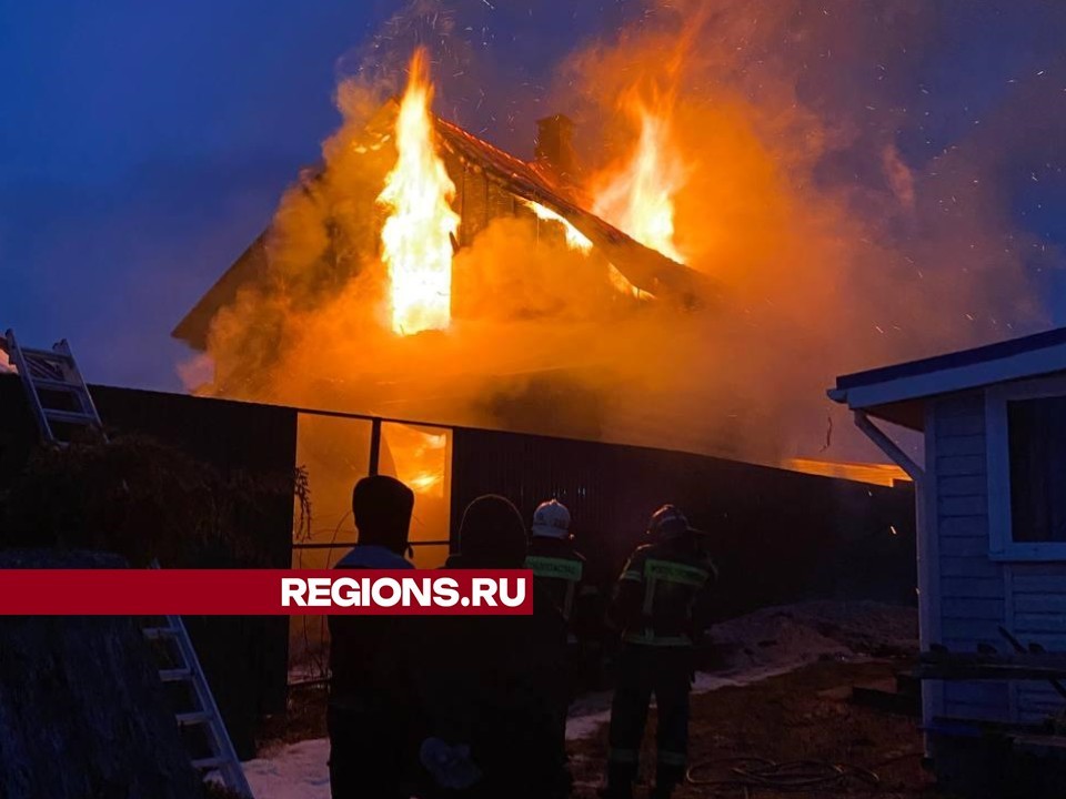 Пожар уничтожил жилой дом в деревне Затесово