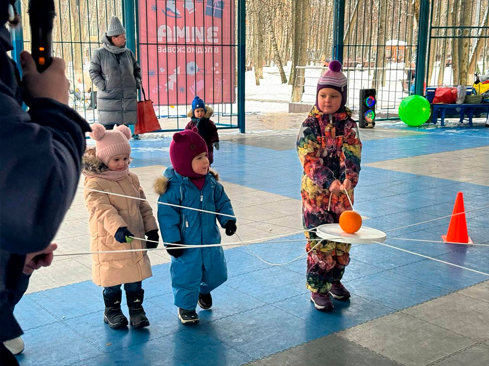 Понаблюдать за звездами и отправиться в сказку могут жители Королева в парках