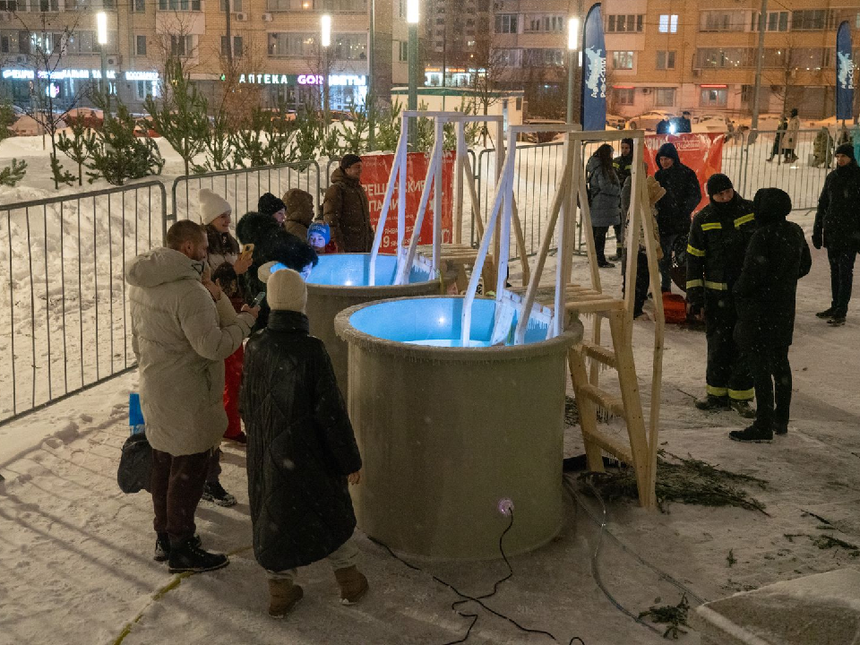 Нестандартные места для крещенских купаний оборудовали в Дубне из-за теплой погоды