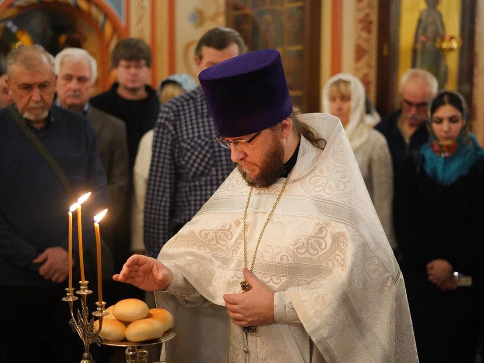 Божественной литургией отпраздновали Рождество в котельниковском храме