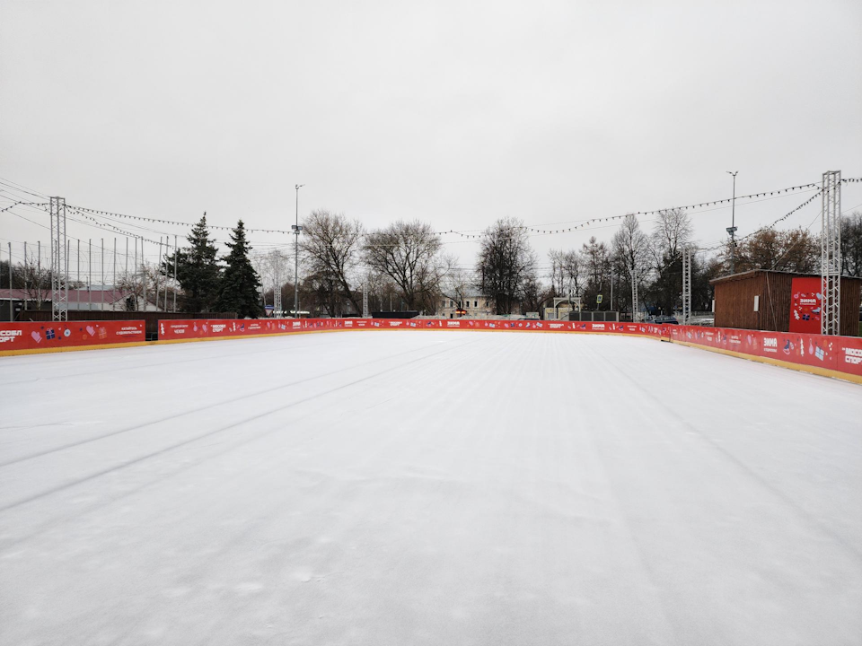 Каток на Советской площади в Чехове закрыли из-за оттепели