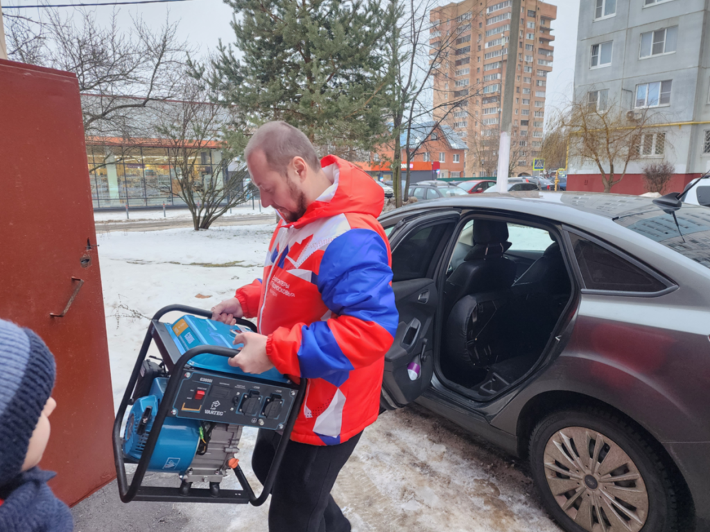 Компания из Краснозаводска передала бойцам на СВО мощный генератор