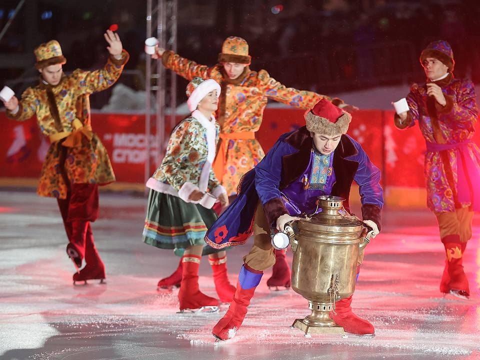 Ледовое шоу «Новогодний самовар» в Чехове посмотрели 4 тысячи человек