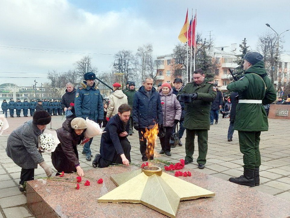 Подвиг защитников Сталинграда вспомнили жители Ногинска