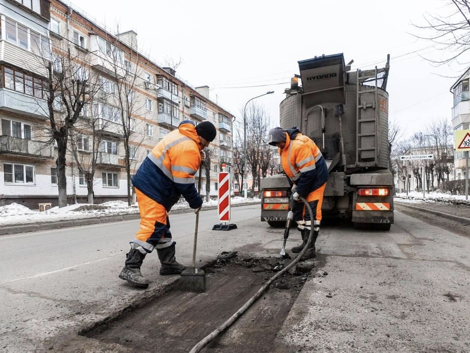 В Подмосковье отремонтировали 5 тыс. дефектов дорожного покрытия