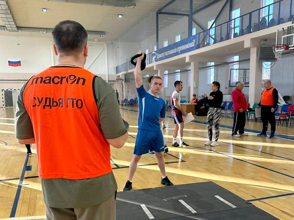 Медики в Луховицах не только лечат пациентов, но и выполняют нормативы ГТО