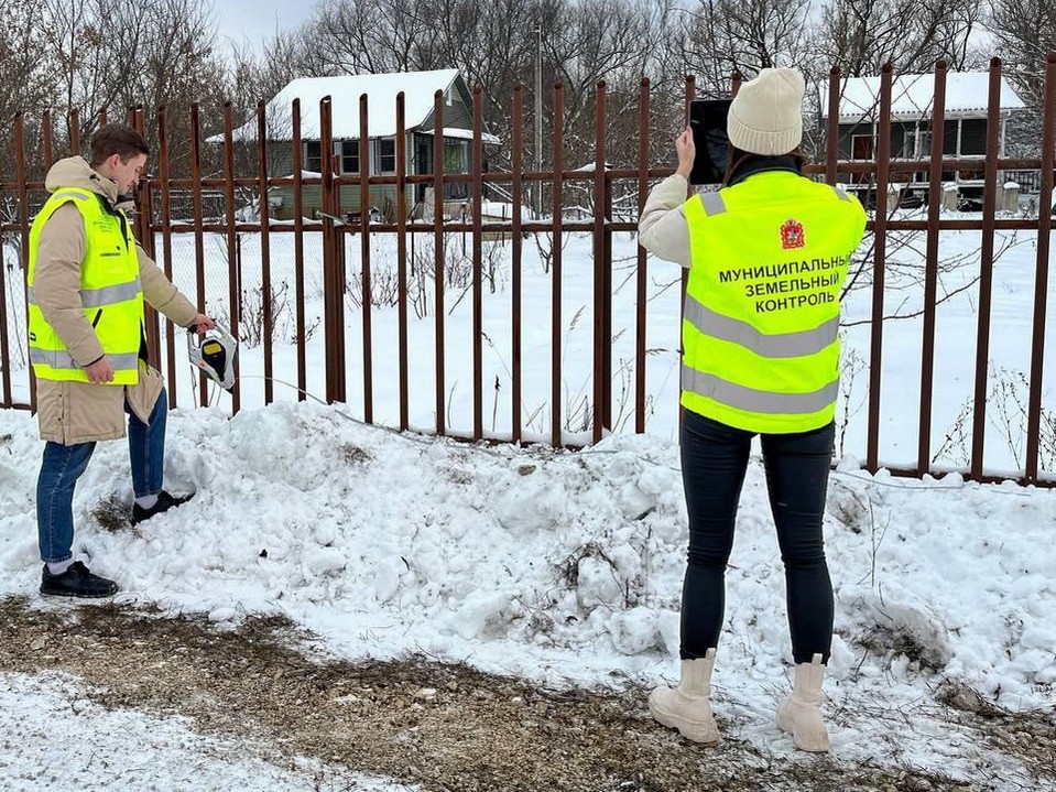 В Дмитровском округе устранен самозахват 152 участков