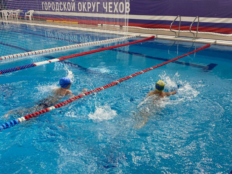 Сдать норматив ГТО в чеховском бассейне можно по пятницам