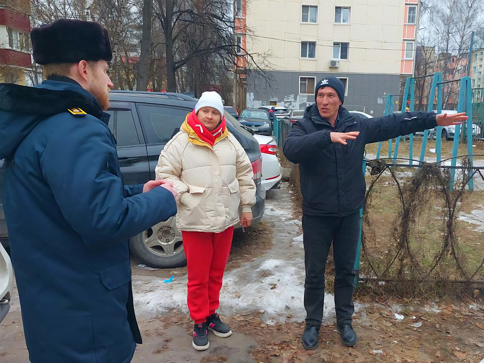 Ветки и мусор во дворах убрали в Чехове по предписанию Минчистоты