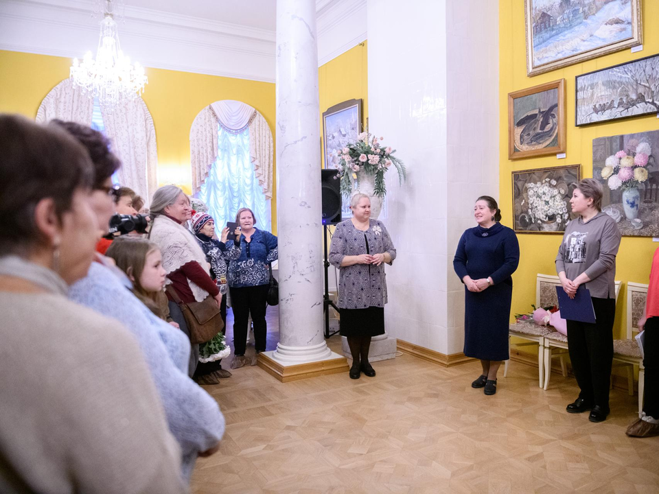 Лыткаринская художница рассказала о шестидесяти годах в искусстве