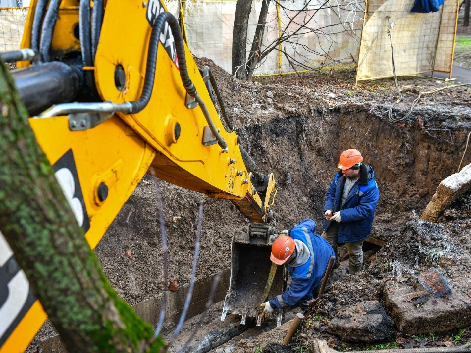 Теплосети 22 января ремонтируют в Левобережном, Новых и Старых Химках