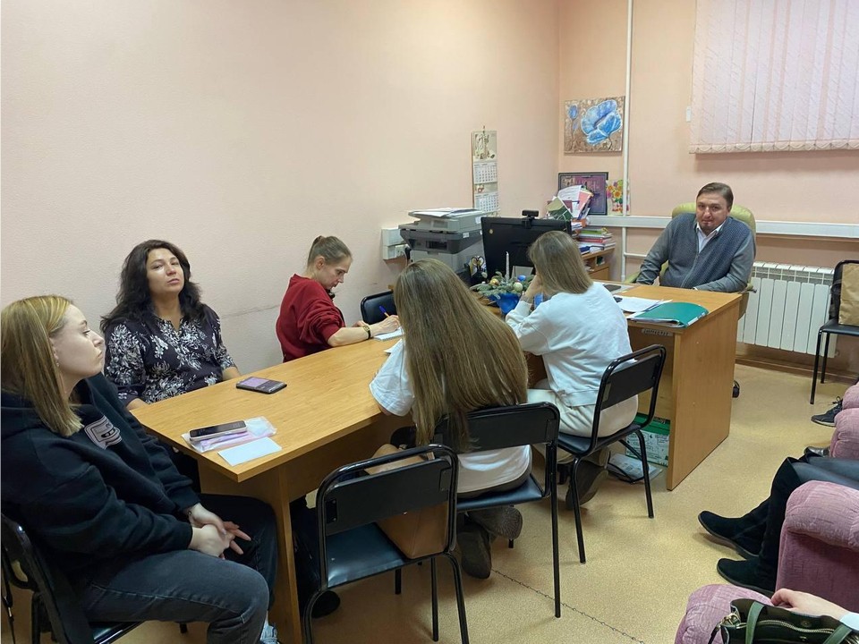 Как сохранить эмоциональный баланс перед родами, будущим мамам рассказал психолог