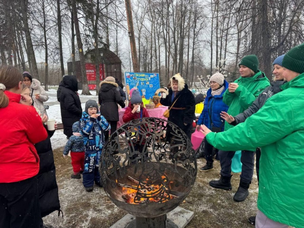 Зона «очага» в парке «Вербилки» стала  местом встреч единомышленников