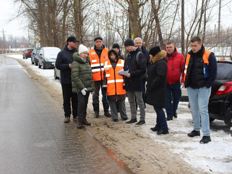 На опасном участке дороги в Раменском построят тротуар