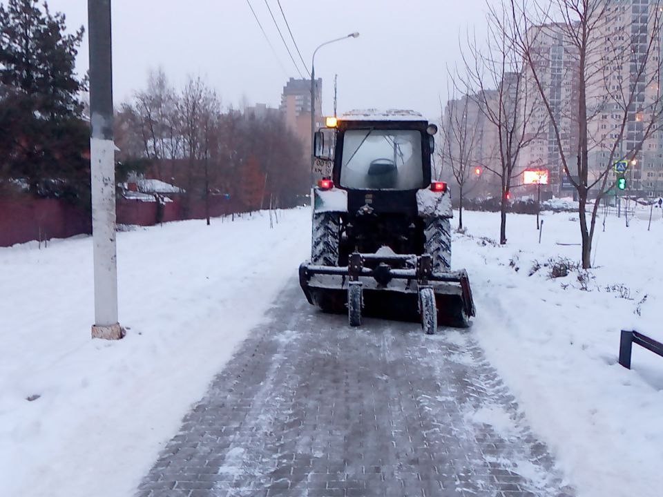 В Долгопрудном в Рождество Христово дорожники не прекращают работы