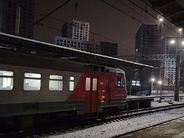 СК устанавливает обстоятельства гибели женщины на ж/д станции в Подмосковье