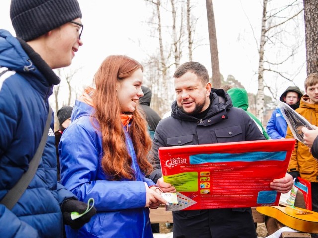 Песни у костра, шуточный экзамен и призы ждали шатурян в День студента