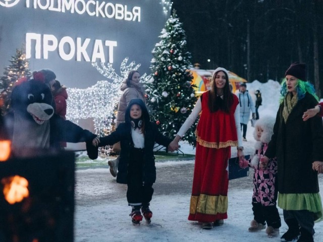 Флешмобы и новогодние представления ждут жителей в выходные в Наро-Фоминске