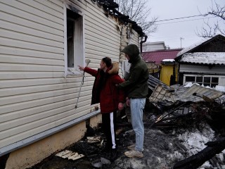 СК опубликовал кадры сгоревшего дома в Алабушево