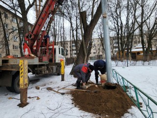 В Пушкино возле детских площадок установили дополнительные светильники