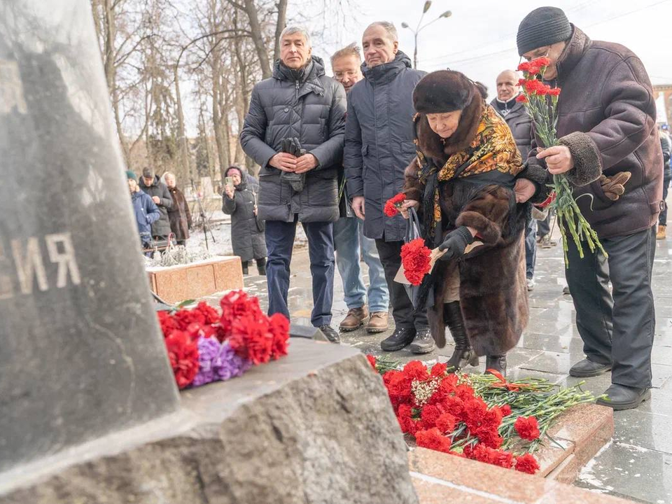 Жуковчане почтили память военных, исполнявших служебный долг за пределами Отечества