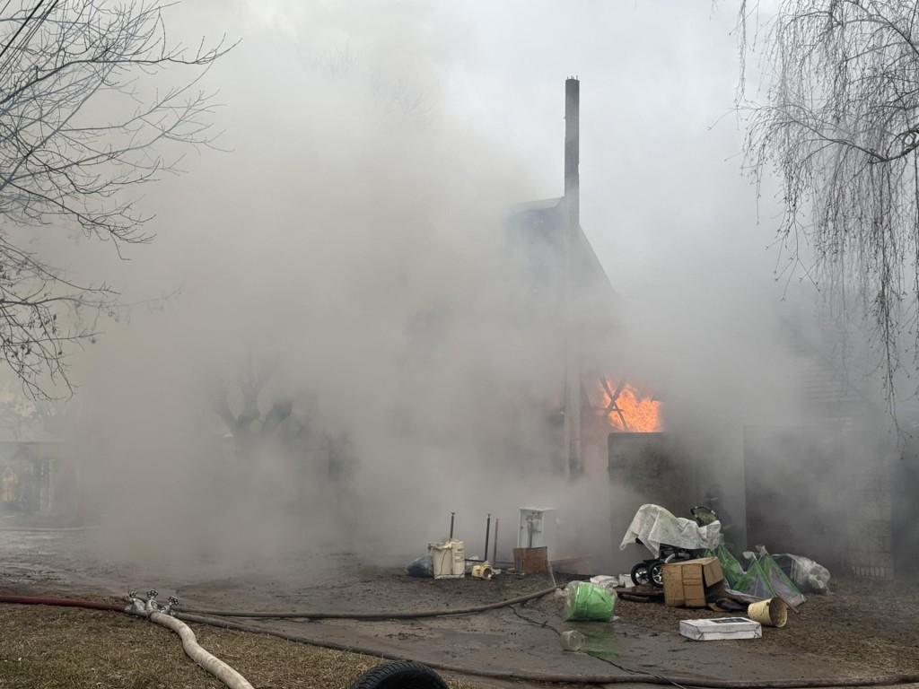 Пожар в Раменском оставил без крова молодую пару