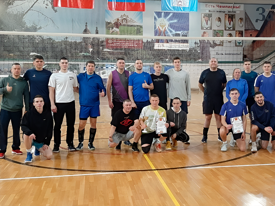 Выпускники Мендюкинской школы победили в волейбольном турнире в Зарайске