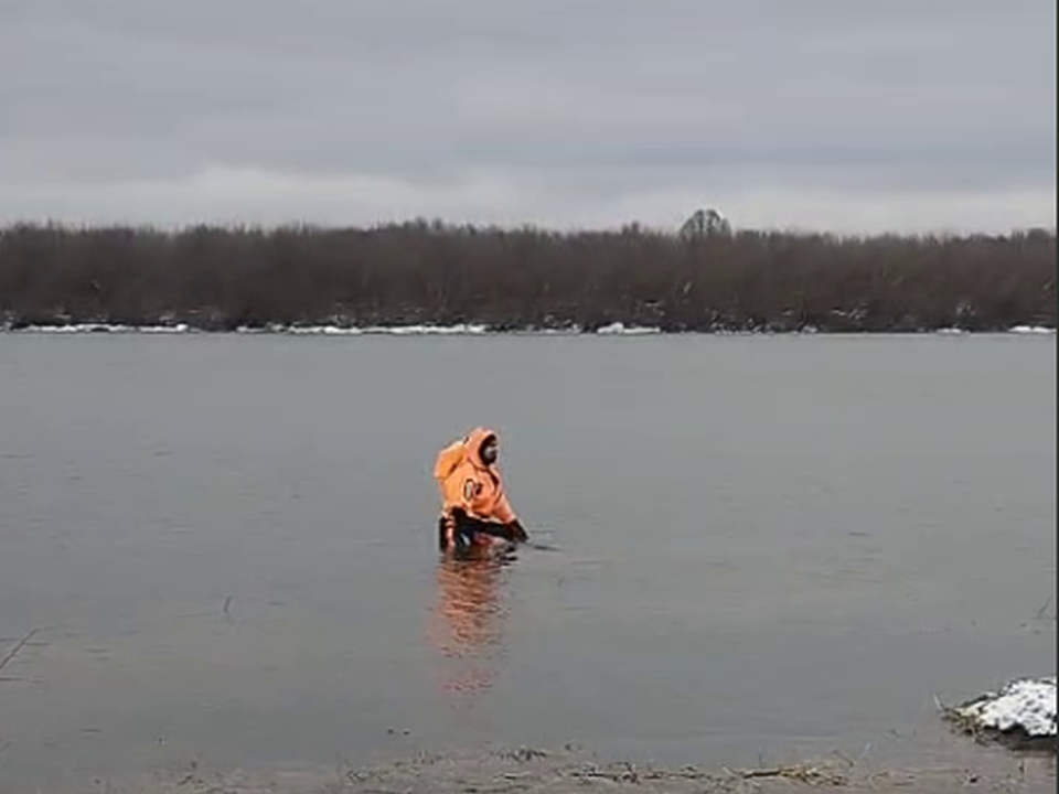 В роли утопающего побывал новый сотрудник водно-спасательной станции в Кашире