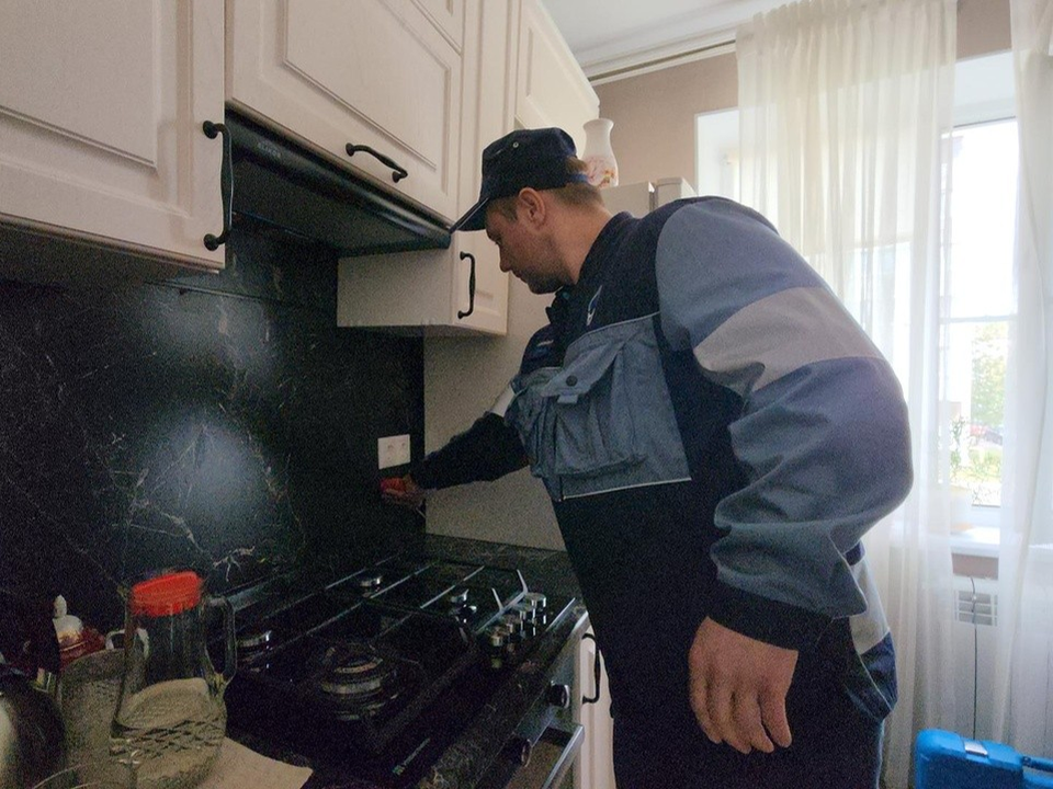 Газ в доме на проспекте Мира включат, когда специалисты устранят утечку